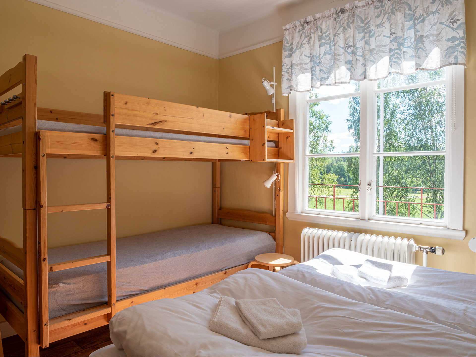LifeStyleSTAY - Brunskog Vandrarhem: 4-bed room